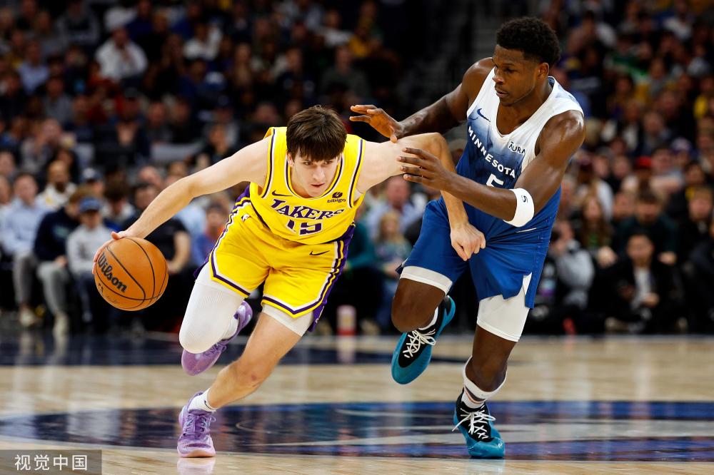 他迈向全新 他迈向全新