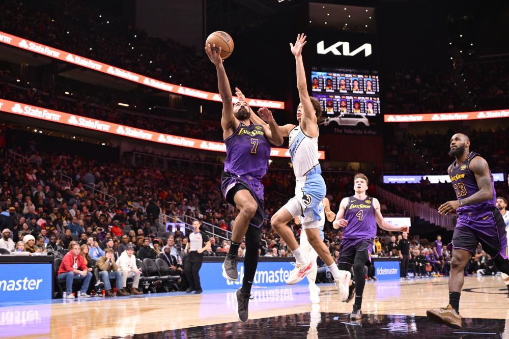 三位一体的 三位一体的