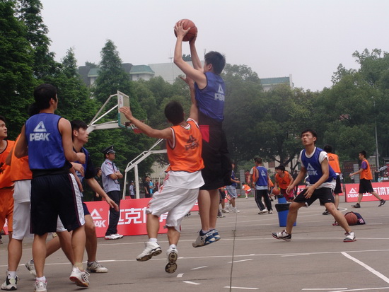 晋升机会与 晋升机会与